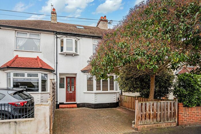 3 Bedroom Terraced House For Sale In Ditton Hill Road, Long Ditton, KT6