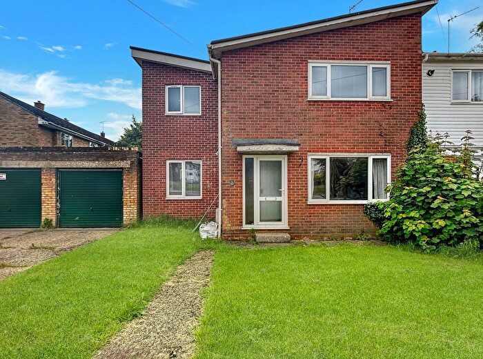 4 Bedroom Terraced House For Sale In Rosabelle Avenue, Wivenhoe, Colchester, CO7