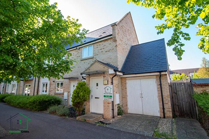 2 Bedroom Maisonette To Rent In Stanley Avenue, Cambridge, CB4