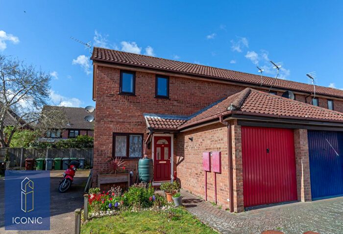 2 Bedroom Terraced House For Sale In Nutwood Close, Taverham, Norwich, NR8
