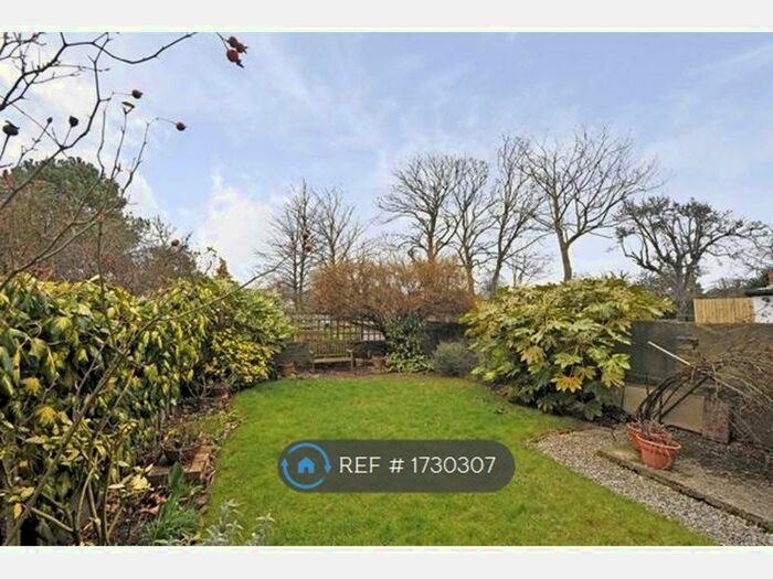 1 Bedroom Flat To Rent In Wandsworth Common, London, SW17