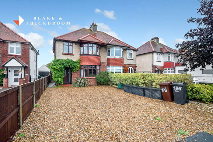 3 Bedroom Semi-Detached House For Sale In London Road, Clacton-on-sea, CO15