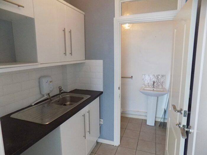 Retail Premises To Rent In Eversley Road, Sketty, Swansea, SA2