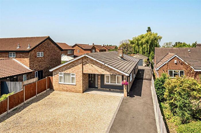 3 Bedroom Bungalow For Sale In Broad Green, Cranfield, MK43