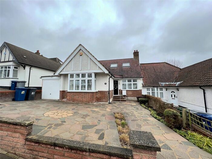 4 Bedroom Semi-Detached House To Rent In Normandy Avenue, Barnet, EN5