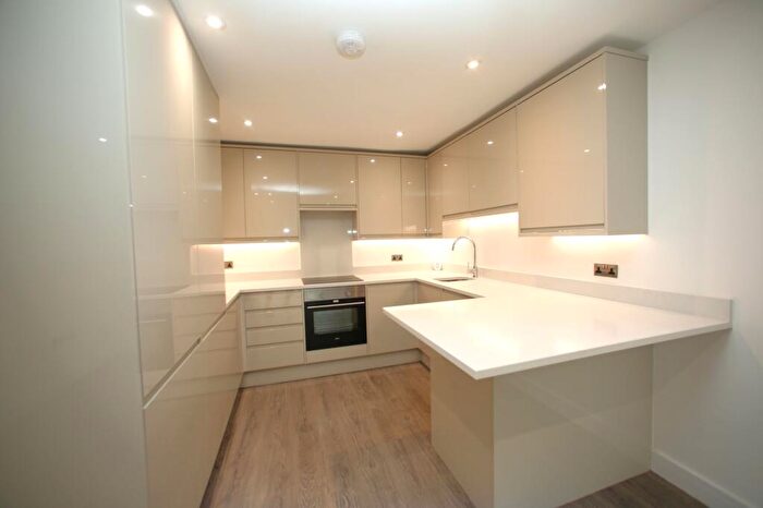 1 Bedroom Apartment To Rent In Clarendon Road, Leeds, LS2