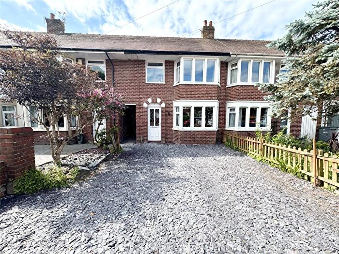 3 Bedroom Terraced House For Sale In Essex Place, Blackpool, Lancashire, FY2