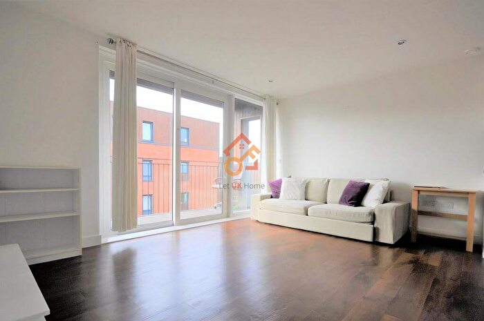1 Bedroom Flat For Sale In Johnson Court, Meadowside, London, SE9