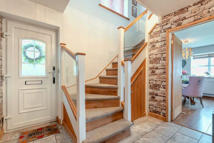 3 Bedroom Detached House For Sale In Nelson Court, Drybrook, GL17