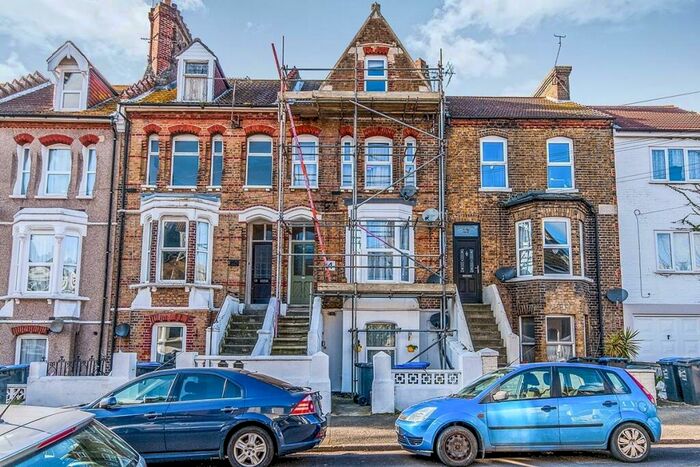 1 Bedroom Flat To Rent In Codrington Road, Ramsgate, Kent, CT11