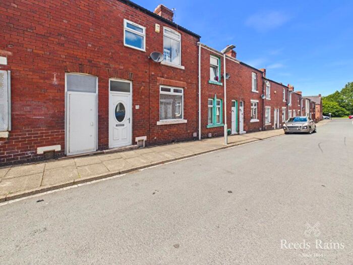 3 Bedroom Terraced House For Sale In Bouch Street, Shildon, Durham, DL4