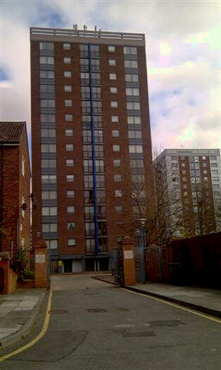 3 Bedroom Flat To Rent In Adlington Street, Liverpool, Merseyside, L3