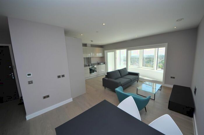 2 Bedroom Flat To Rent In Barking, Cambridge Road, Barking, IG11