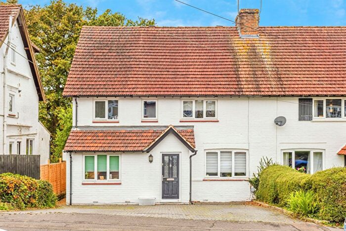 4 Bedroom Semi-Detached House For Sale In Wood Ride, Haywards Heath, RH16