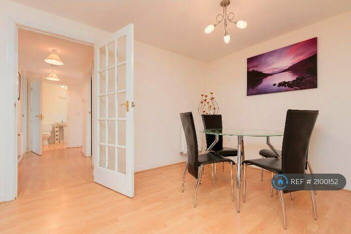 2 Bedroom Flat To Rent In South Terrace Court, Stoke On Trent, ST4