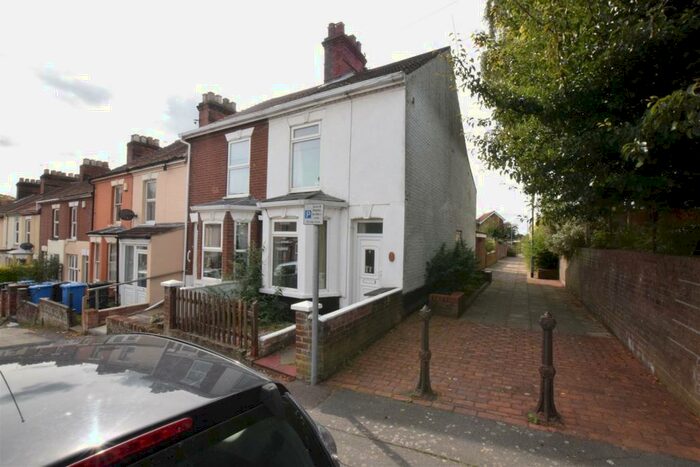3 Bedroom House To Rent In Marion Road, Norwich, NR1