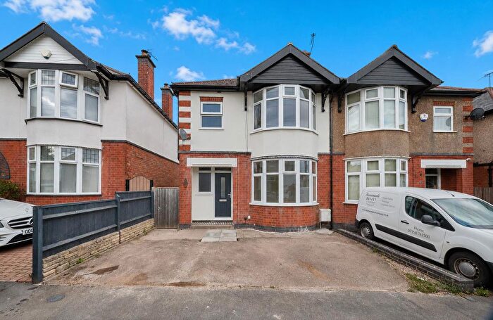 3 Bedroom Semi-detached House To Rent In Woodland Road, Hinckley, LE10