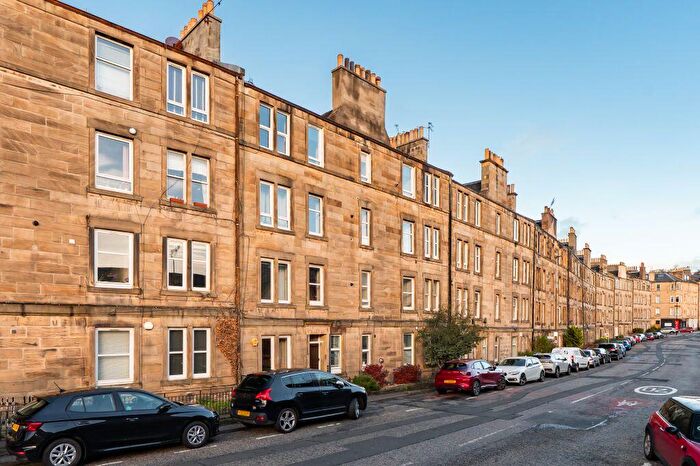 1 Bedroom Flat For Sale In / Roseburn Street, Edinburgh, EH12