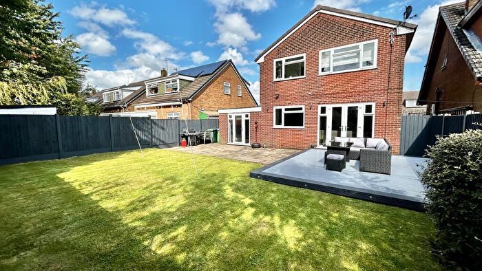 4 Bedroom Detached House For Sale In Newhouse Road, Hopwood, Heywood, OL10