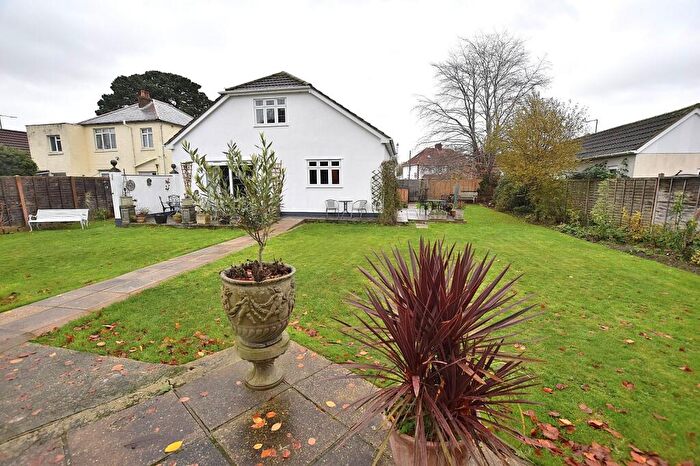 4 Bedroom Detached House For Sale In New Road, Bournemouth, Dorset., BH10