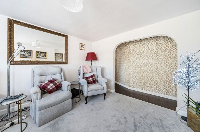 4 Bedroom Detached House For Sale In Ashcroft Gardens, Cirencester, Gloucestershire, GL7