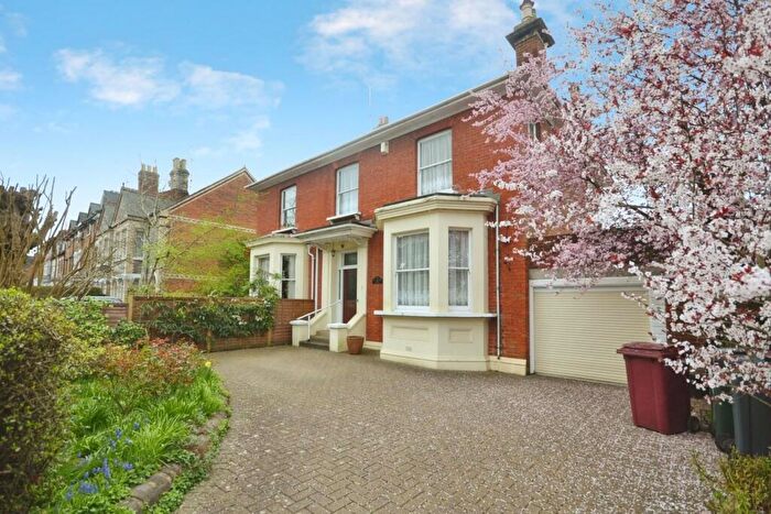 3 Bedroom Detached House To Rent In Hamilton Road, Reading, RG1