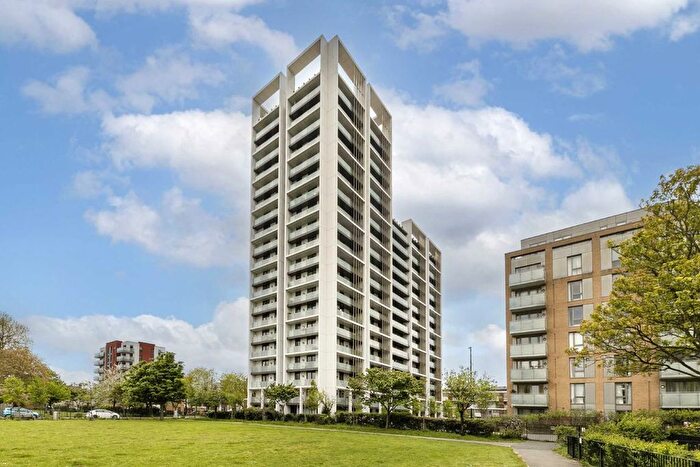 2 Bedroom Flat To Rent In Robsart Street, London, SW9