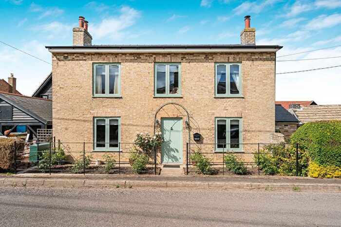4 Bedroom Detached House For Sale In Main Street, Wardy Hill, CB6