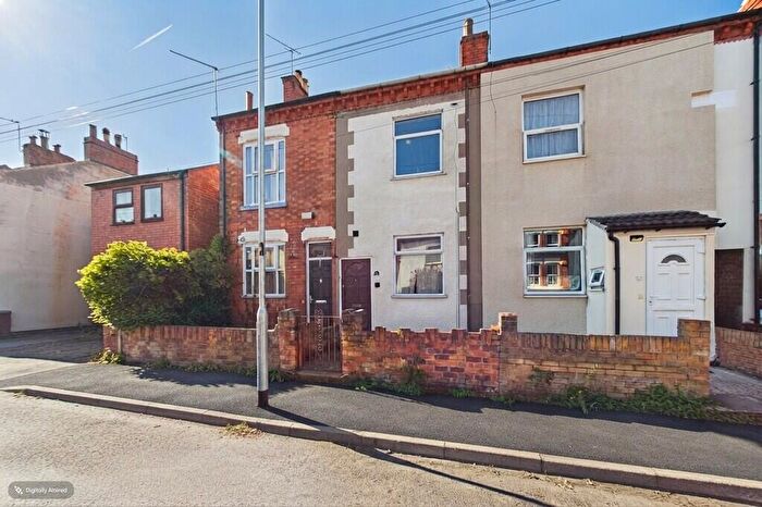 2 Bedroom Terraced House For Sale In Cambridge Street, Loughborough, LE11