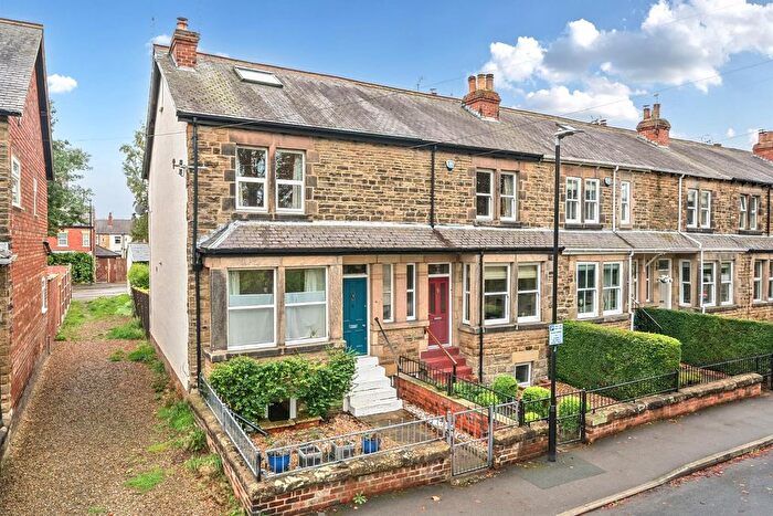 3 Bedroom End Terrace House To Rent In Sandringham Road, Wetherby, LS22