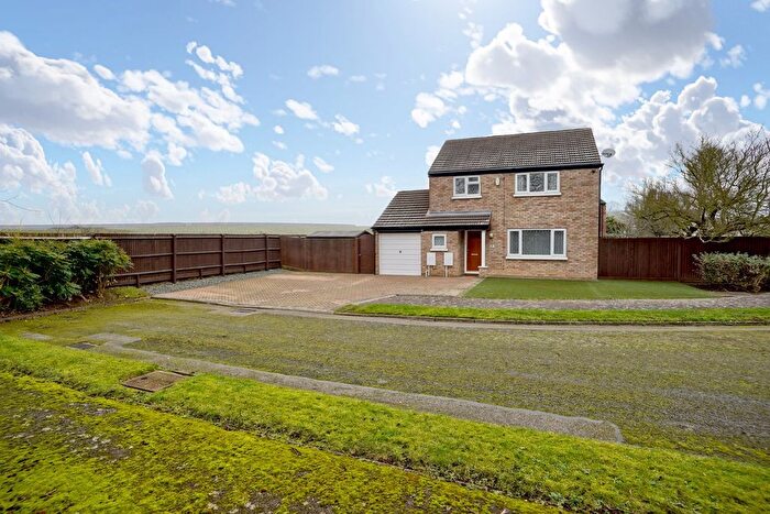 3 Bedroom Detached House For Sale In Hansell Road, Brampton, Huntingdon, PE28