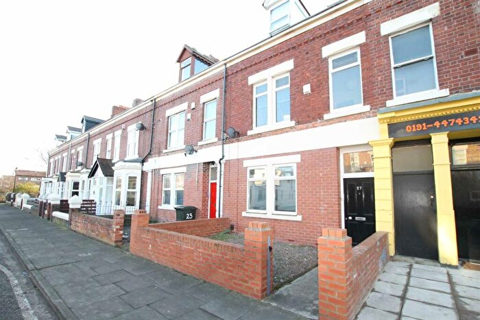 7 Bedroom Terraced House To Rent In Heaton Hall Road, Newcastle Upon Tyne, NE6