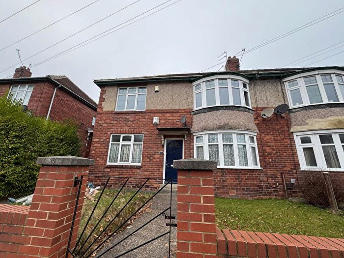 2 Bedroom Flat To Rent In Granville Road, Gosforth, Newcastle Upon Tyne, Tyne And Wear, NE3