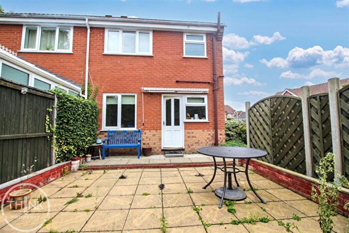 3 Bedroom Semi-Detached House For Sale In Heath Close, Horsford, NR10