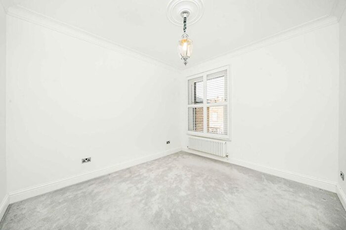 5 Bedroom Property To Rent In Salisbury Road, Richmond, TW9