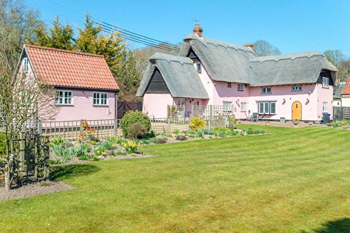 4 Bedroom Cottage For Sale In Upend, Newmarket, CB8