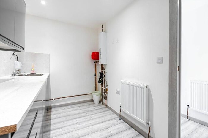 1 Bedroom Office For Sale In Mill Road, Great Yarmouth, NR31