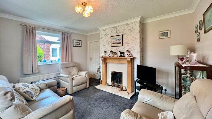 3 Bedroom Detached Bungalow For Sale In Kings Avenue, Brigg, DN20