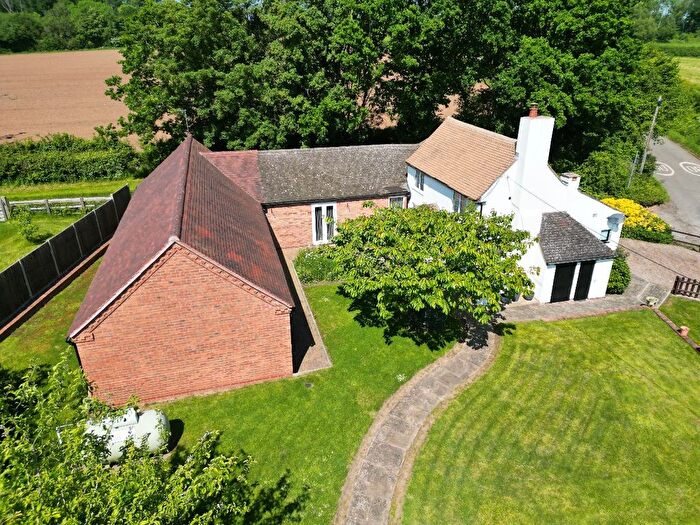 4 Bedroom Detached House For Sale In Ockeridge Lane, Wichenford, WR6