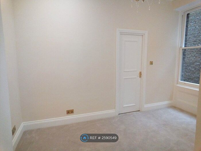 1 Bedroom Flat To Rent In Collingham Road, London, SW5
