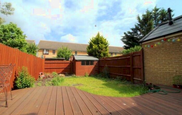 1 Bedroom Semi-Detached House To Rent In Mill Road, Esher, KT10