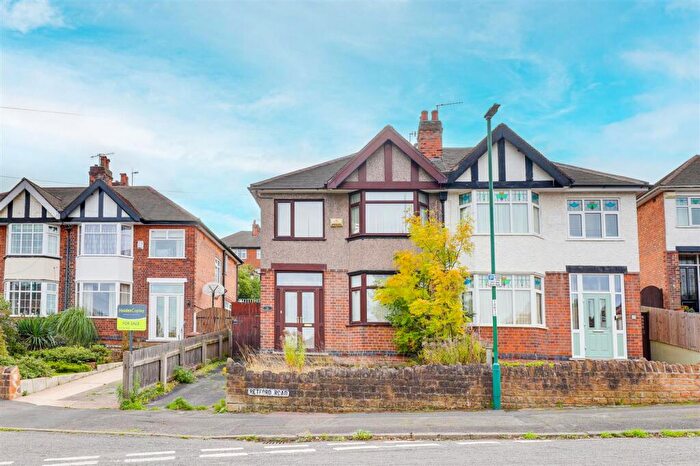 3 Bedroom Semi Detached House For Sale In Retford Road, Nottingham, NG5