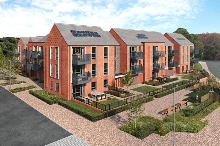 1 Bedroom Apartment For Sale In Vanguard Place, Weybridge, KT13
