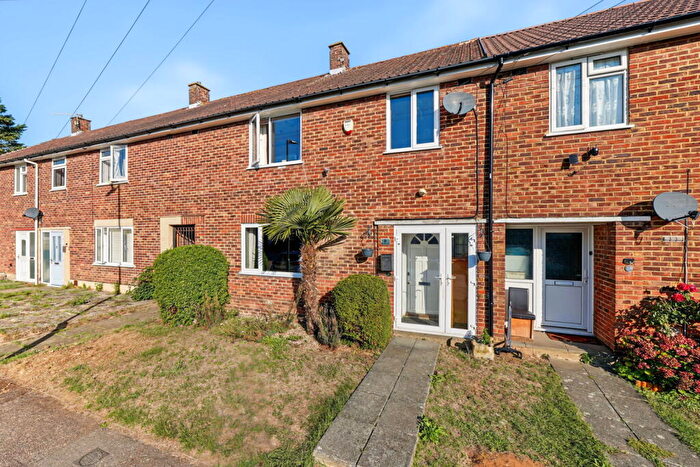 3 Bedroom Terraced House For Sale In Mereworth Close, Gillingham, ME8