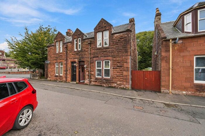 3 Bedroom Semi Detached House For Sale In Greenside, Maybole, KA19