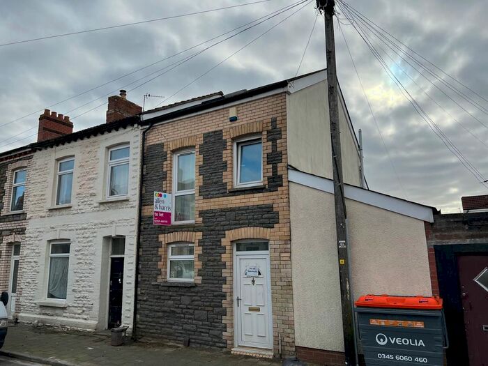 3 Bedroom Property To Rent In Janet Street, Splott, Cardiff, CF24