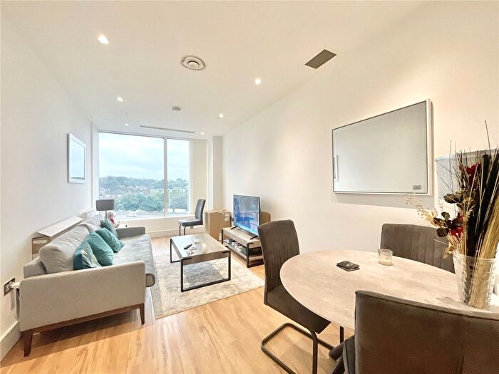 1 Bedroom Flat To Rent In Westgate House, West Gate, Ealing, London, W5