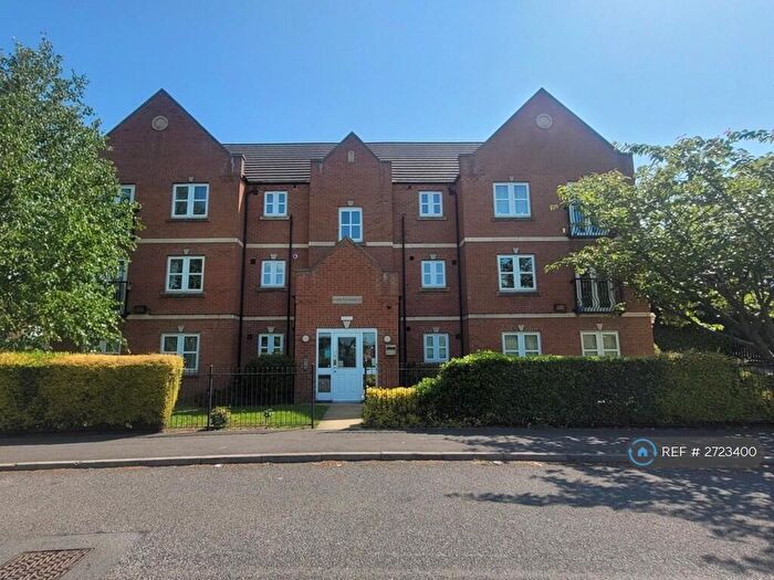 2 Bedroom Flat To Rent In Two Gates Way, Barnsley, S72