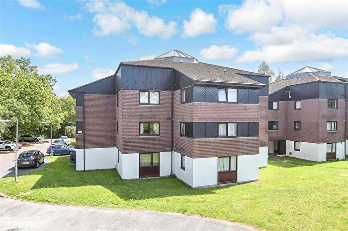 Studio For Sale In Camelot Court, Ifield, Crawley, West Sussex, RH11