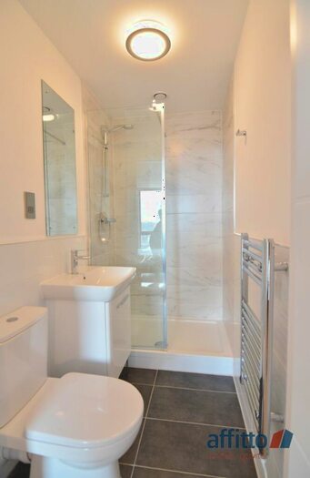 2 Bedroom Apartment To Rent In Romal Capital, Jesse Hartley Way, Liverpool, L3
